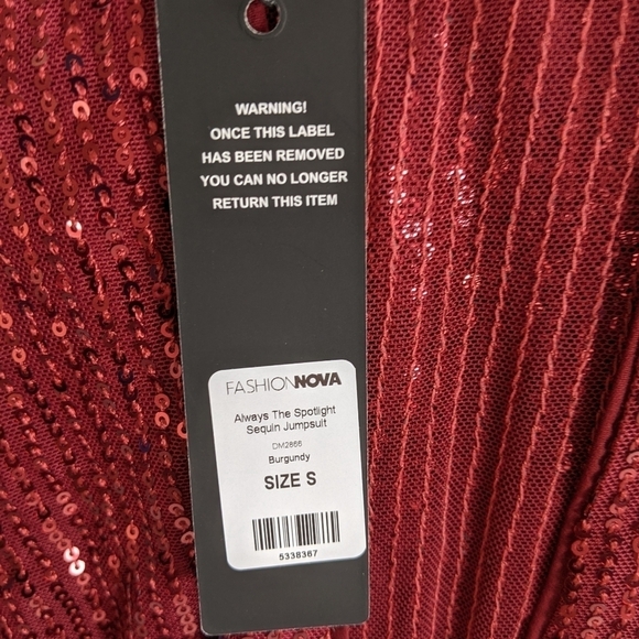 FashionNova Deep Red Wrap Front Collared Fully Sequin Long Sleeve Jumpsuit- sz S - Picture 10 of 13